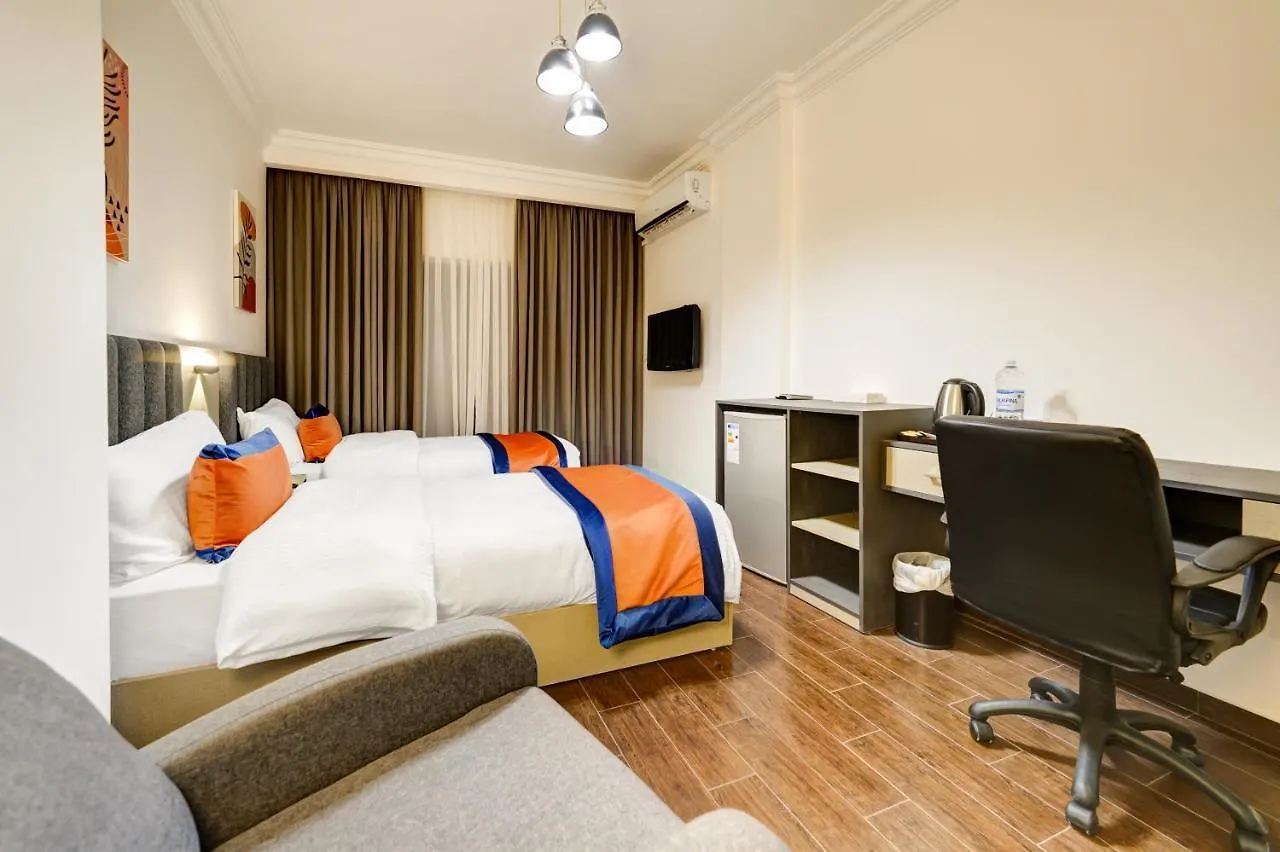 The Loft Hotel By Fhm アカバ